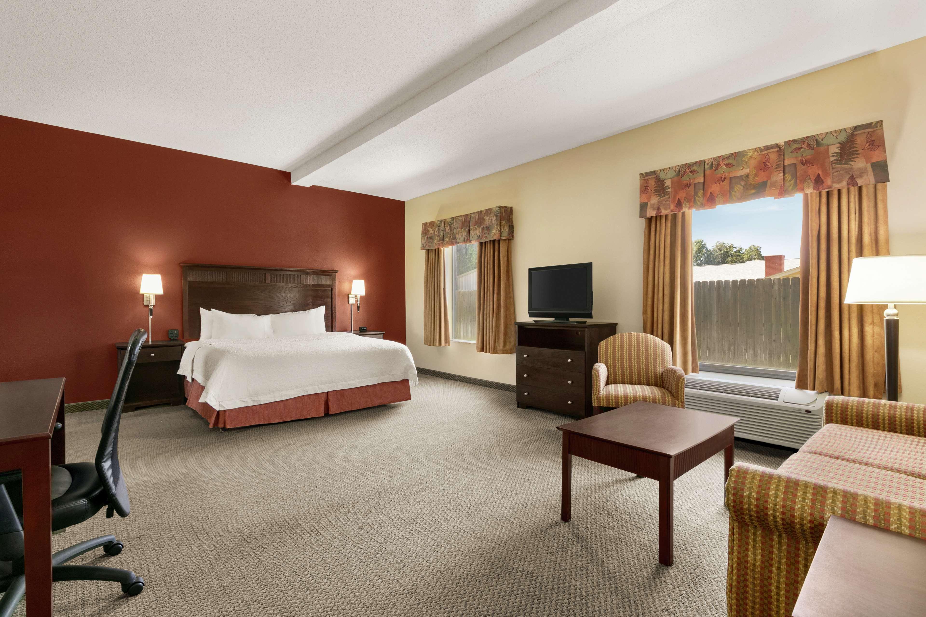 Hampton Inn & Suites Lawton Ngoại thất bức ảnh