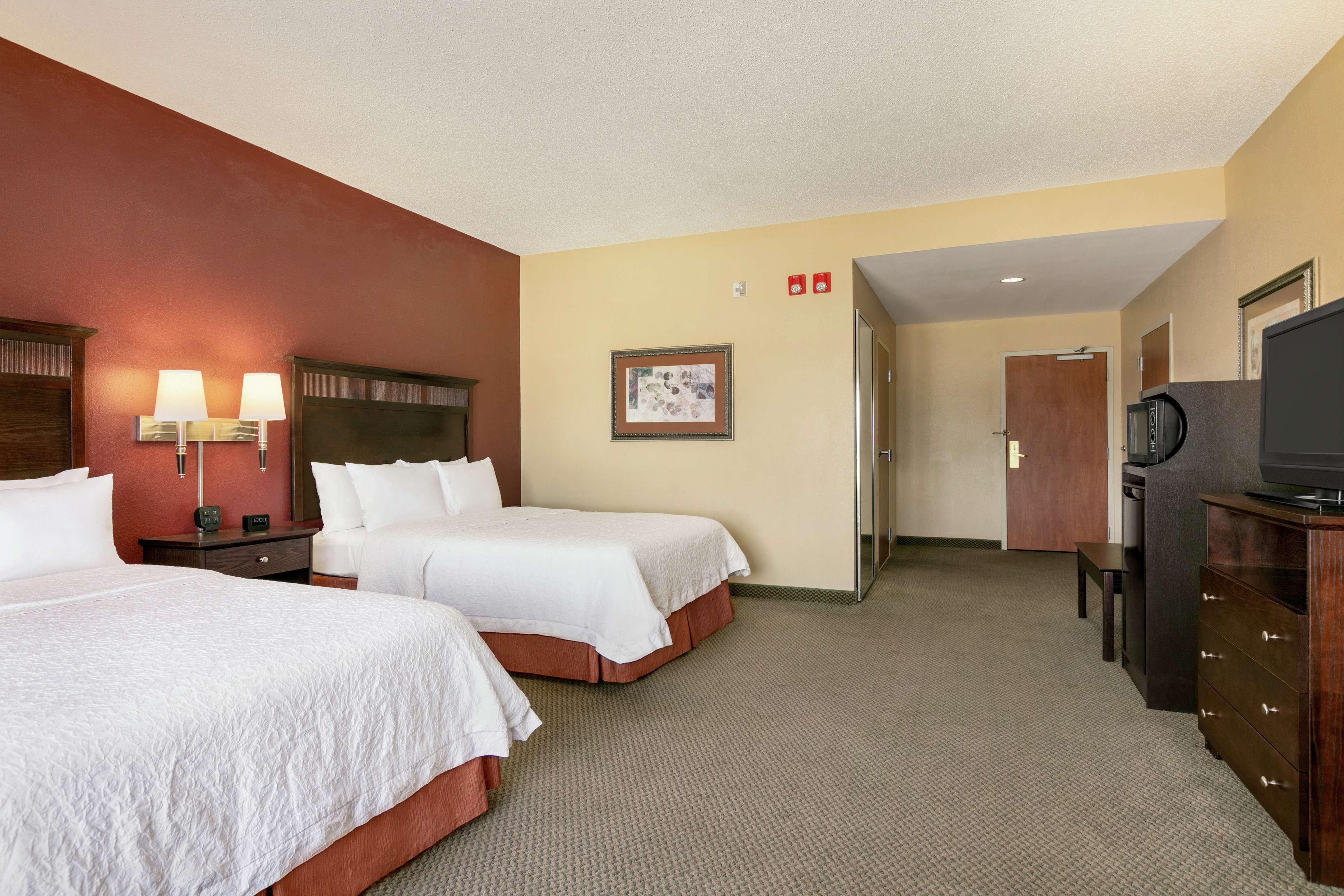 Hampton Inn & Suites Lawton Ngoại thất bức ảnh