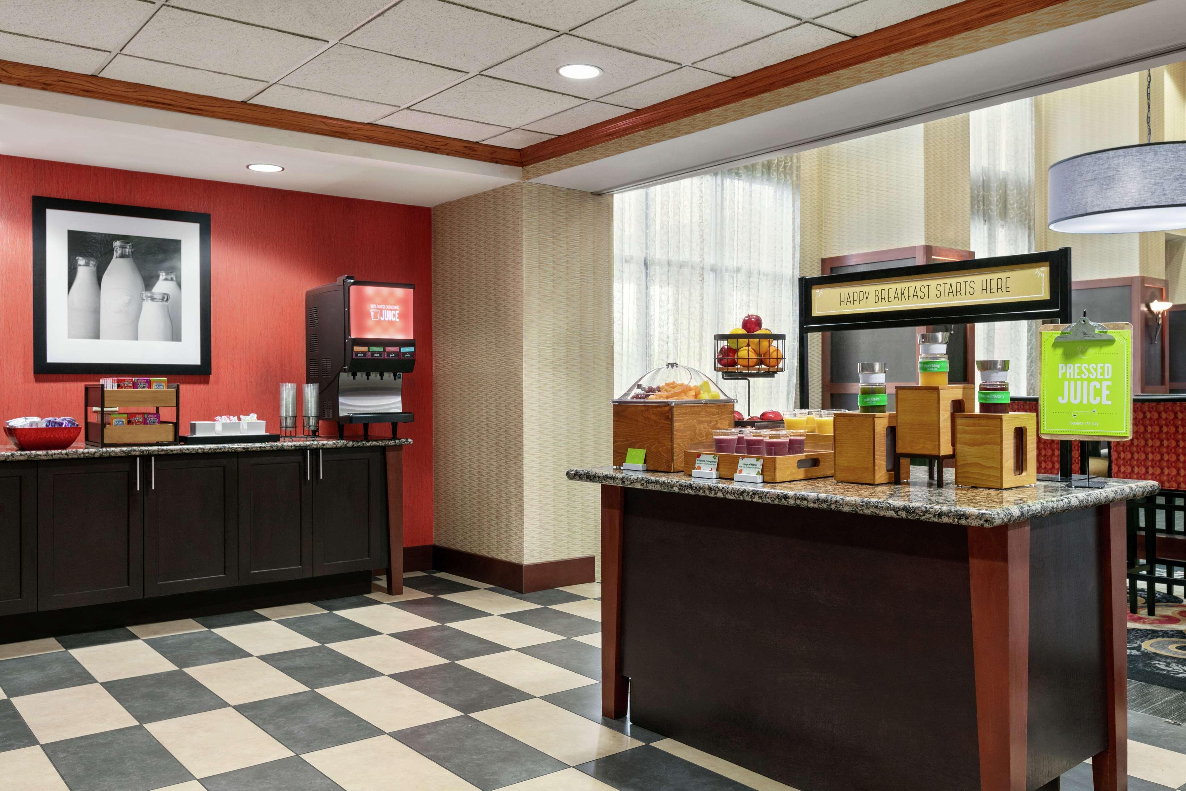 Hampton Inn & Suites Lawton Ngoại thất bức ảnh