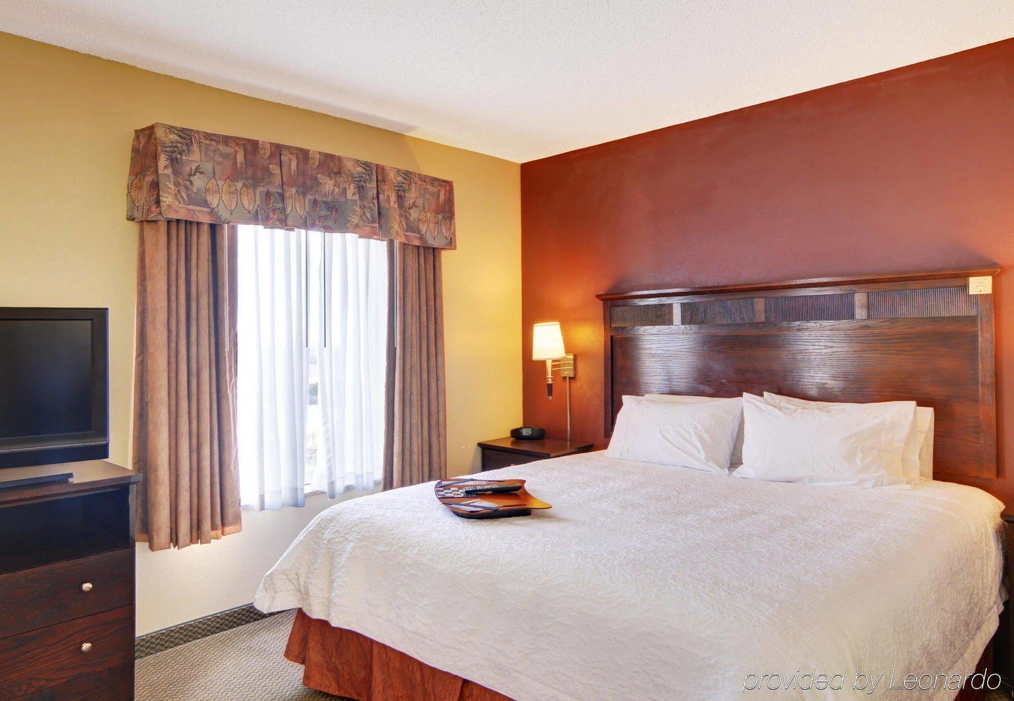 Hampton Inn & Suites Lawton Ngoại thất bức ảnh